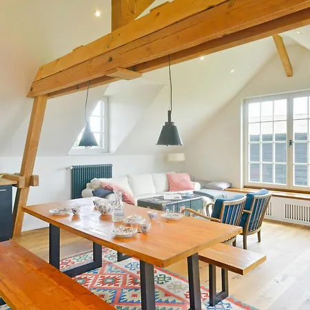 Experience The Uckermark From The Old Hayloft Дом отдыха Weggun