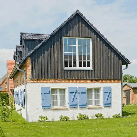 Experience The Uckermark From The Old Hayloft Дом отдыха *