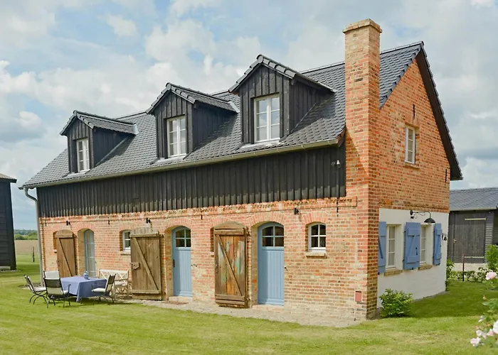 Дом отдыха Experience The Uckermark From The Old Hayloft *
